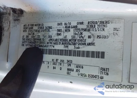 2010 Ford E-150 Commercial/Recreational z USA, uszkodzony, nr VIN 1FTNE1EW9ADA91774